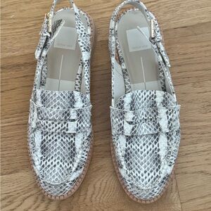 Dolce Vita Gray Flats with Snakeskin Pattern
